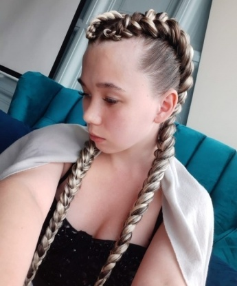 Анкета проститутки Карина - Фото 1, Чикола, 20 лет, №124